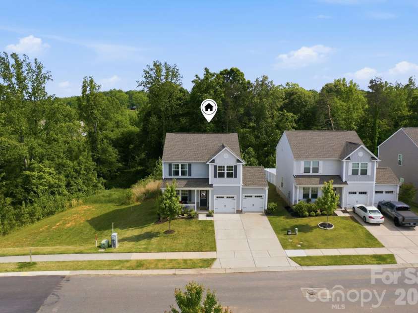 133 Parkmont Drive, Troutman, NC 28166.  MLS# CAR4381448, YatesRealty ID 22619. 