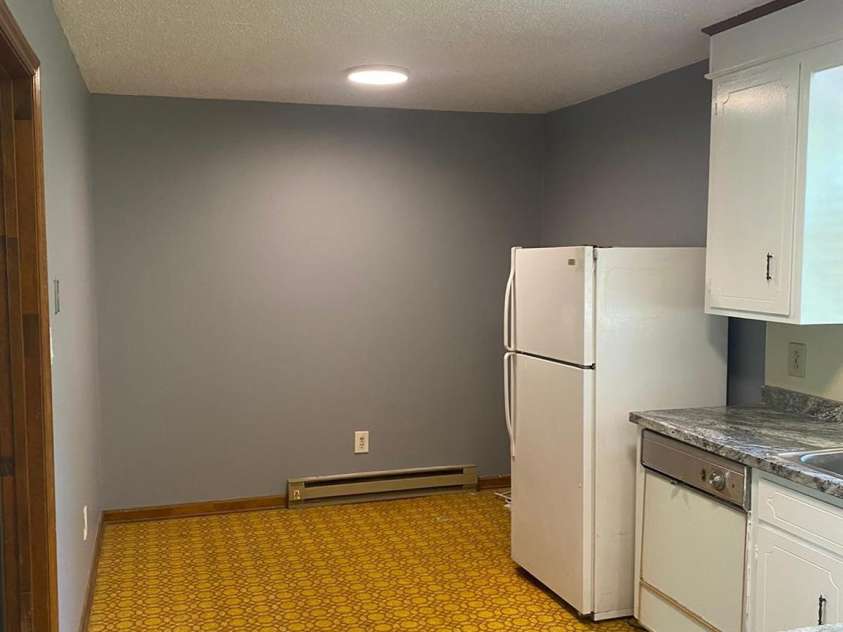 1006 3rd Street, Hickory, NC 28602.  MLS# CAR4346306, YatesRealty ID 2262. 