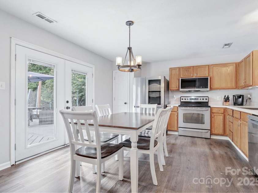 1003 Snake River Court, Monroe, NC 28110.  MLS# CAR4268856, YatesRealty ID 22620. Open Kitchen