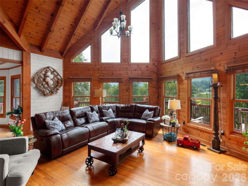 64 Cradling Cove, Waynesville, NC 28785.  MLS# CAR4381938, YatesRealty ID 22620. 
