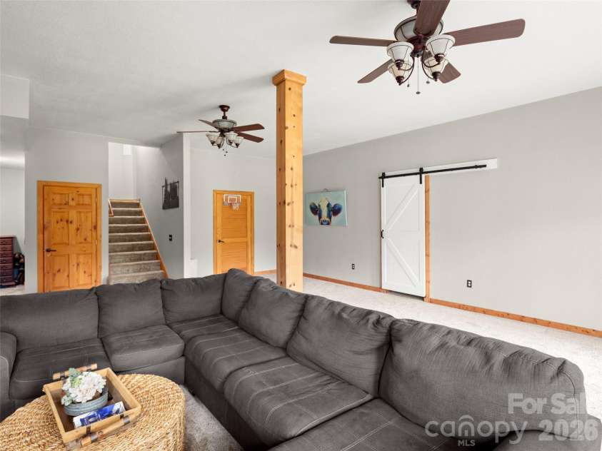 64 Cradling Cove, Waynesville, NC 28785.  MLS# CAR4381938, YatesRealty ID 22620. 