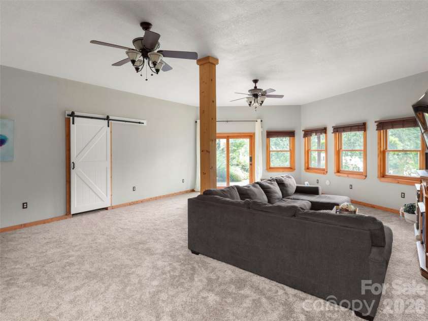 64 Cradling Cove, Waynesville, NC 28785.  MLS# CAR4381938, YatesRealty ID 22620. 
