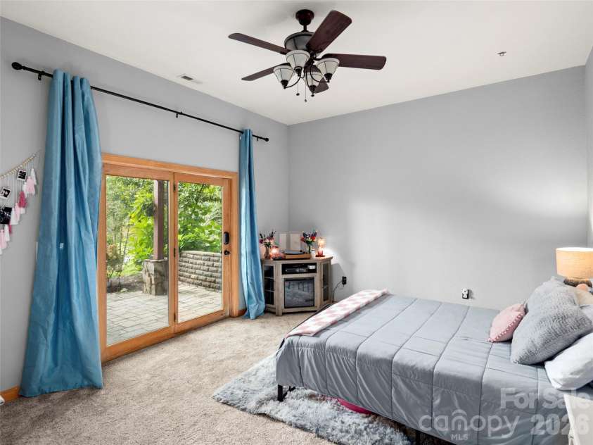 64 Cradling Cove, Waynesville, NC 28785.  MLS# CAR4381938, YatesRealty ID 22620. 