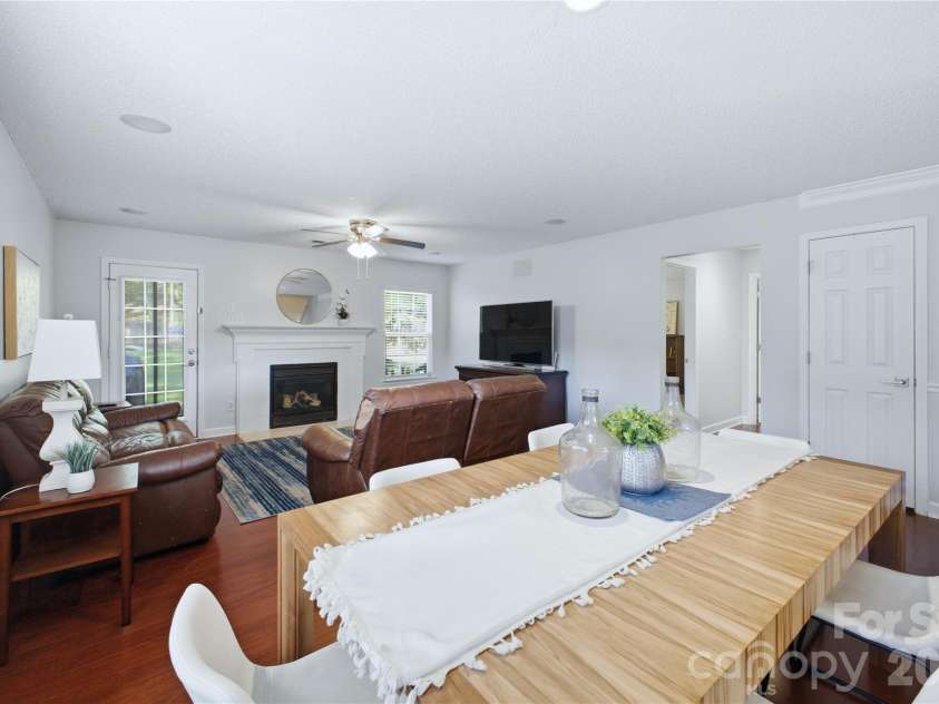 2001 Campfield Court, Waxhaw, NC 28173.  MLS# CAR4381067, YatesRealty ID 22621. 