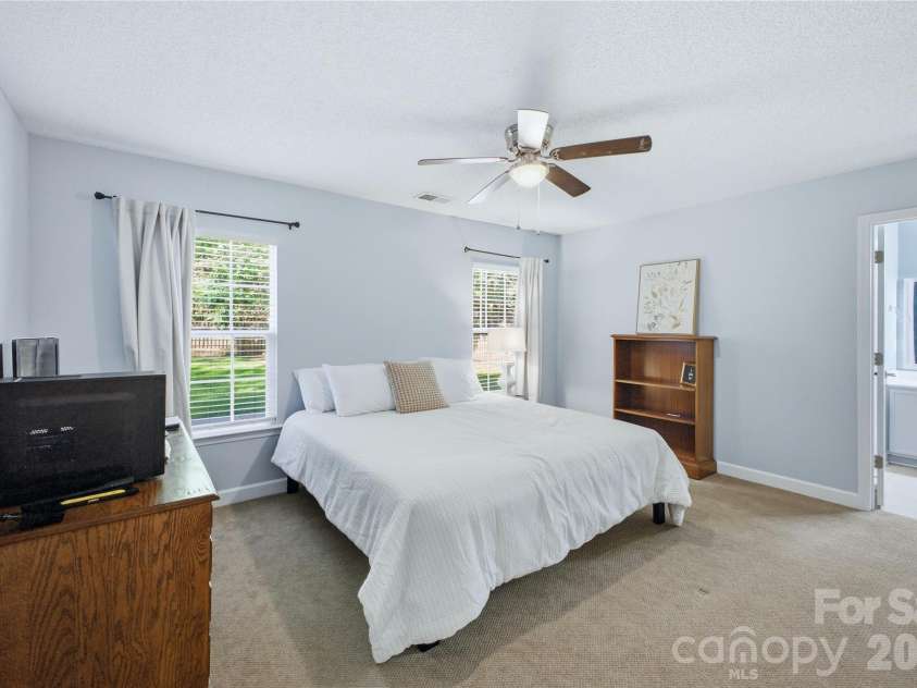 2001 Campfield Court, Waxhaw, NC 28173.  MLS# CAR4381067, YatesRealty ID 22621. 