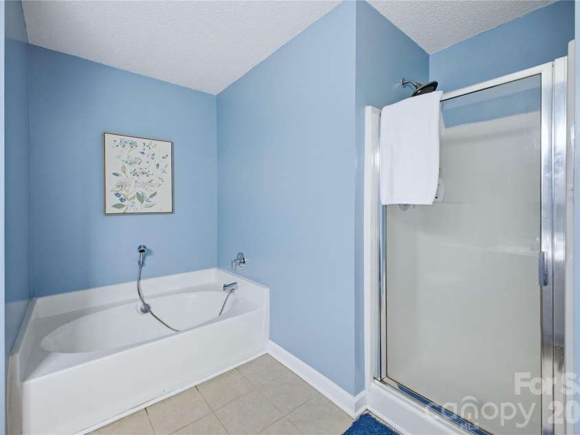 2001 Campfield Court, Waxhaw, NC 28173.  MLS# CAR4381067, YatesRealty ID 22621. 