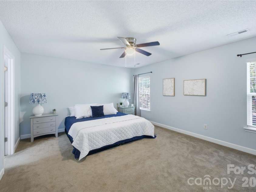 2001 Campfield Court, Waxhaw, NC 28173.  MLS# CAR4381067, YatesRealty ID 22621. 