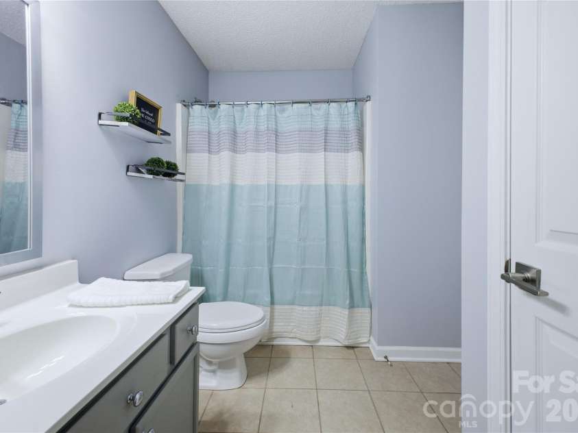 2001 Campfield Court, Waxhaw, NC 28173.  MLS# CAR4381067, YatesRealty ID 22621. 