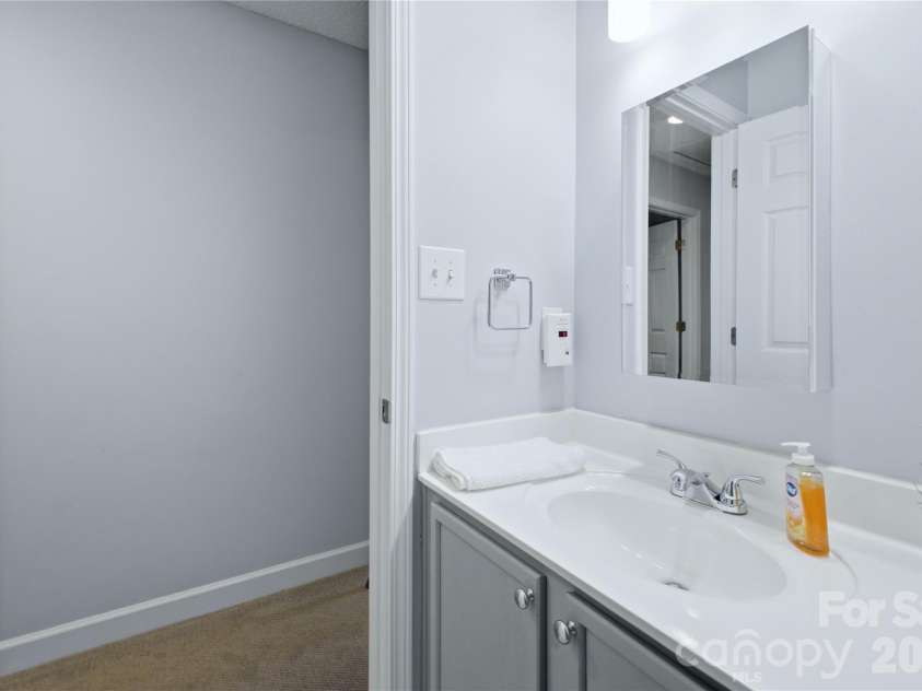 2001 Campfield Court, Waxhaw, NC 28173.  MLS# CAR4381067, YatesRealty ID 22621. 