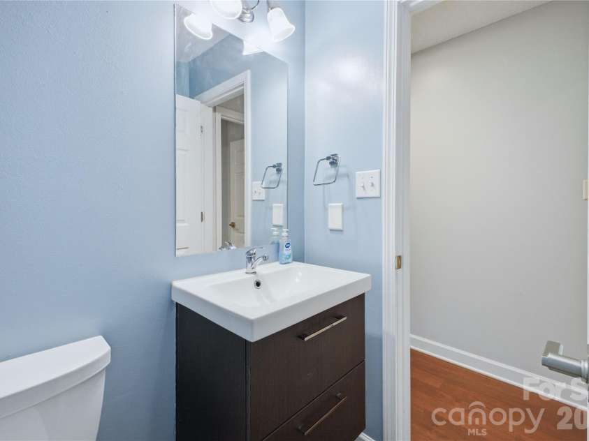 2001 Campfield Court, Waxhaw, NC 28173.  MLS# CAR4381067, YatesRealty ID 22621. 