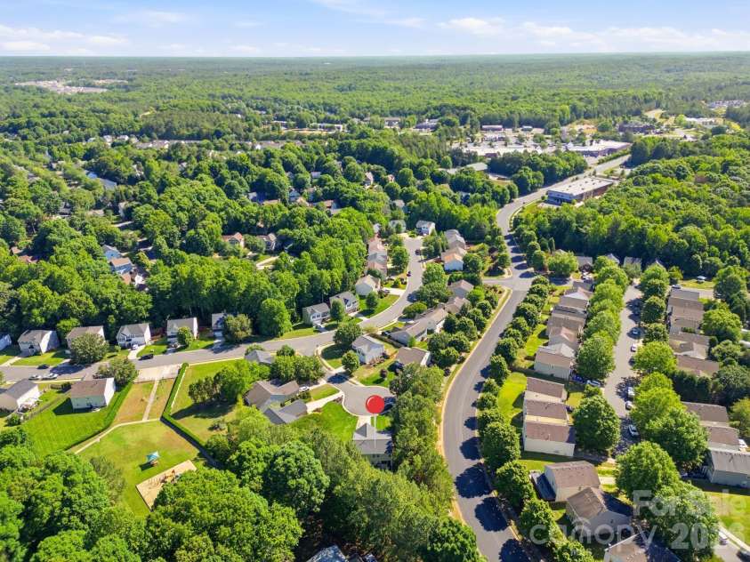 2001 Campfield Court, Waxhaw, NC 28173.  MLS# CAR4381067, YatesRealty ID 22621. 