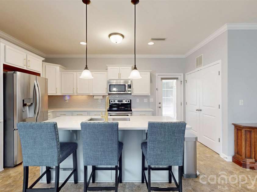1101 Jasmine Drive, Fort Mill, SC 29707.  MLS# CAR4381607, YatesRealty ID 22622. 