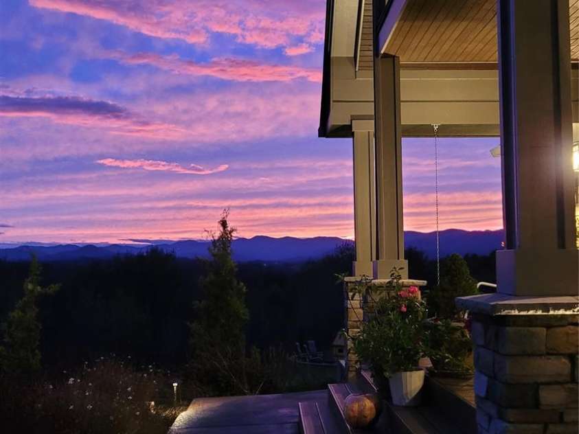 44 Dane Acres Drive, Alexander, NC 28701.  MLS# CAR4368207, YatesRealty ID 22624. 