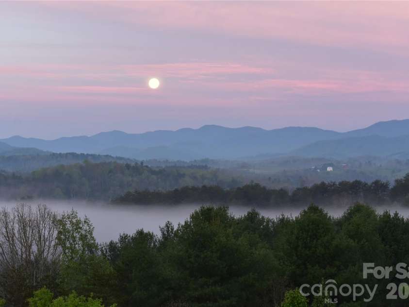 44 Dane Acres Drive, Alexander, NC 28701.  MLS# CAR4368207, YatesRealty ID 22624. 