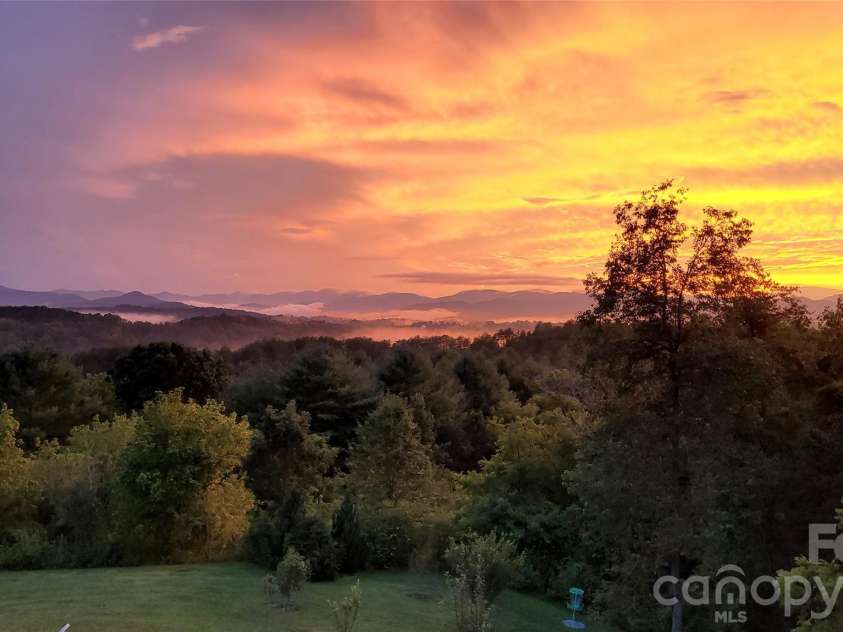 44 Dane Acres Drive, Alexander, NC 28701.  MLS# CAR4368207, YatesRealty ID 22624. 