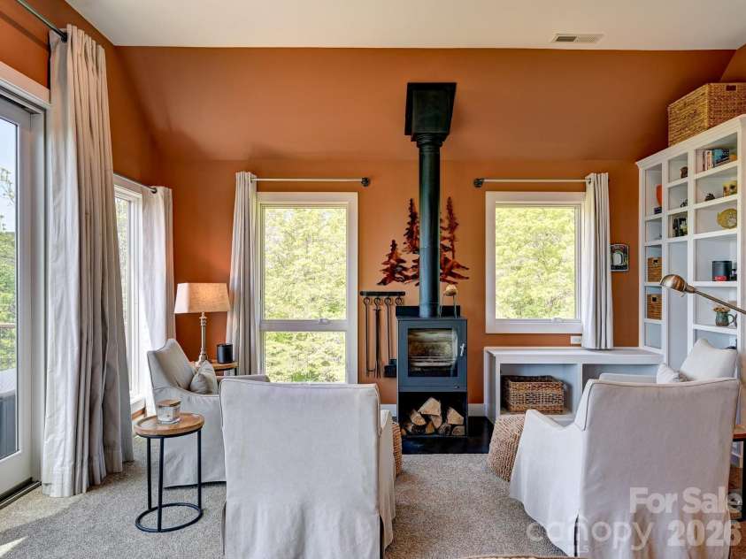 44 Dane Acres Drive, Alexander, NC 28701.  MLS# CAR4368207, YatesRealty ID 22624. 
