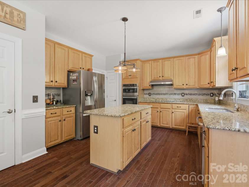 1101 Baldwin Lane, Waxhaw, NC 28173.  MLS# CAR4378491, YatesRealty ID 22625. 