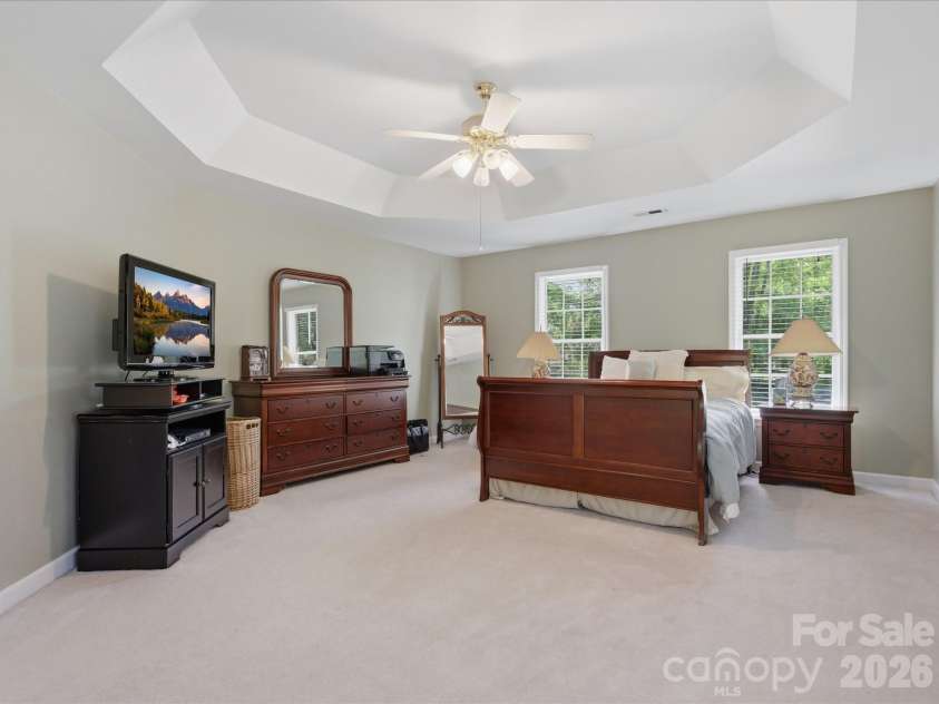 1101 Baldwin Lane, Waxhaw, NC 28173.  MLS# CAR4378491, YatesRealty ID 22625. Large Primary Bedroom with Tray Ceiling