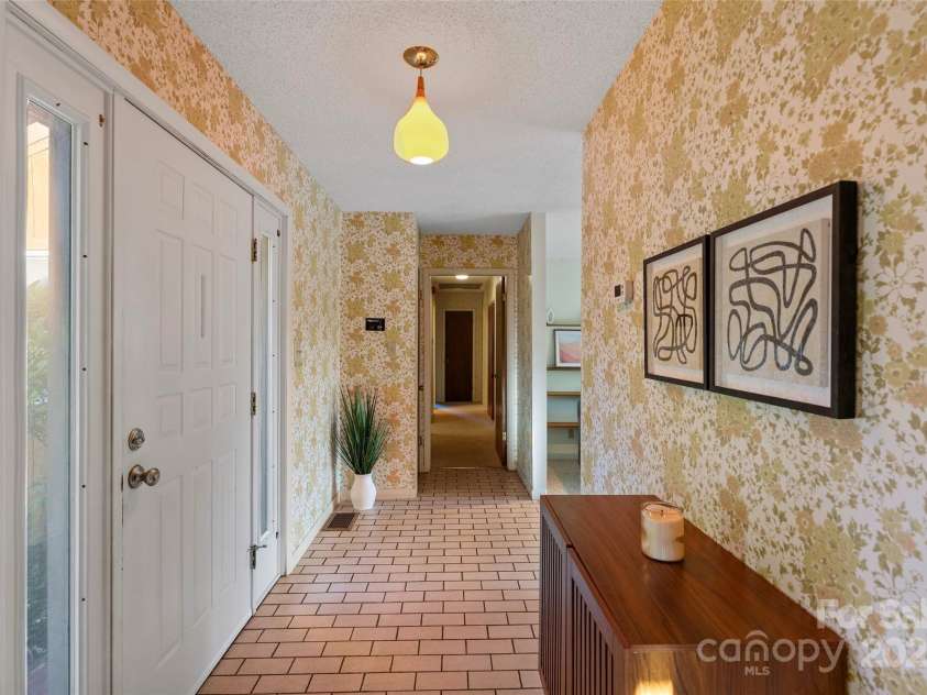 55 Dane Acres Drive, Alexander, NC 28701.  MLS# CAR4264076, YatesRealty ID 22626. 