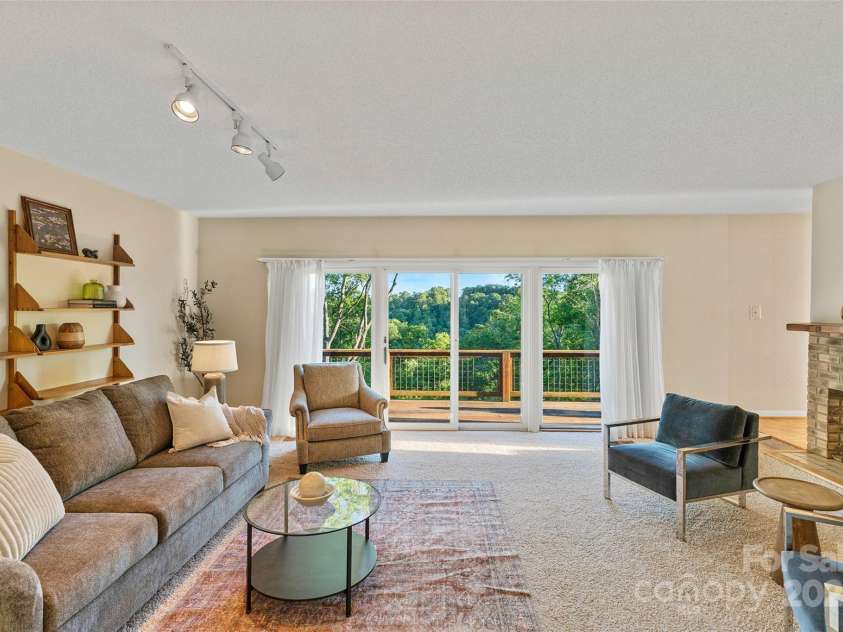 55 Dane Acres Drive, Alexander, NC 28701.  MLS# CAR4264076, YatesRealty ID 22626. 