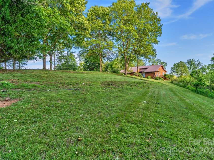 55 Dane Acres Drive, Alexander, NC 28701.  MLS# CAR4264076, YatesRealty ID 22626. 
