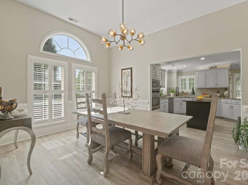 5639 Gristmill Lane, Mint Hill, NC 28227.  MLS# CAR4382231, YatesRealty ID 22628. 