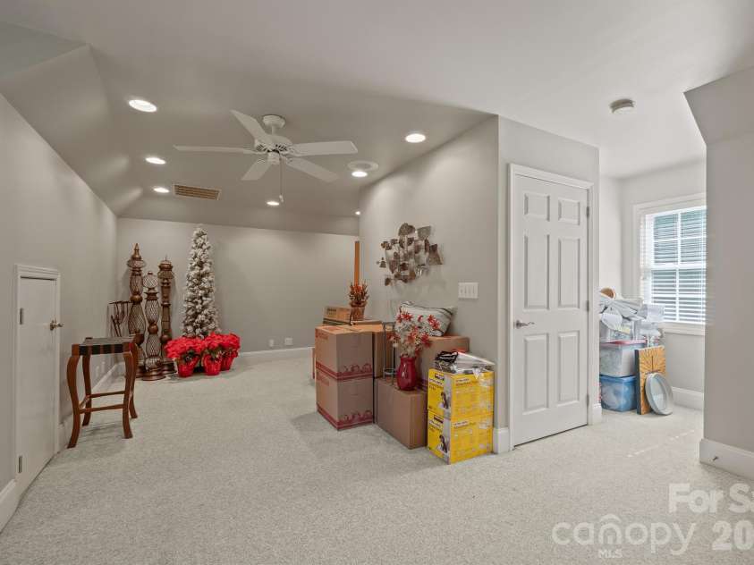 5639 Gristmill Lane, Mint Hill, NC 28227.  MLS# CAR4382231, YatesRealty ID 22628. 