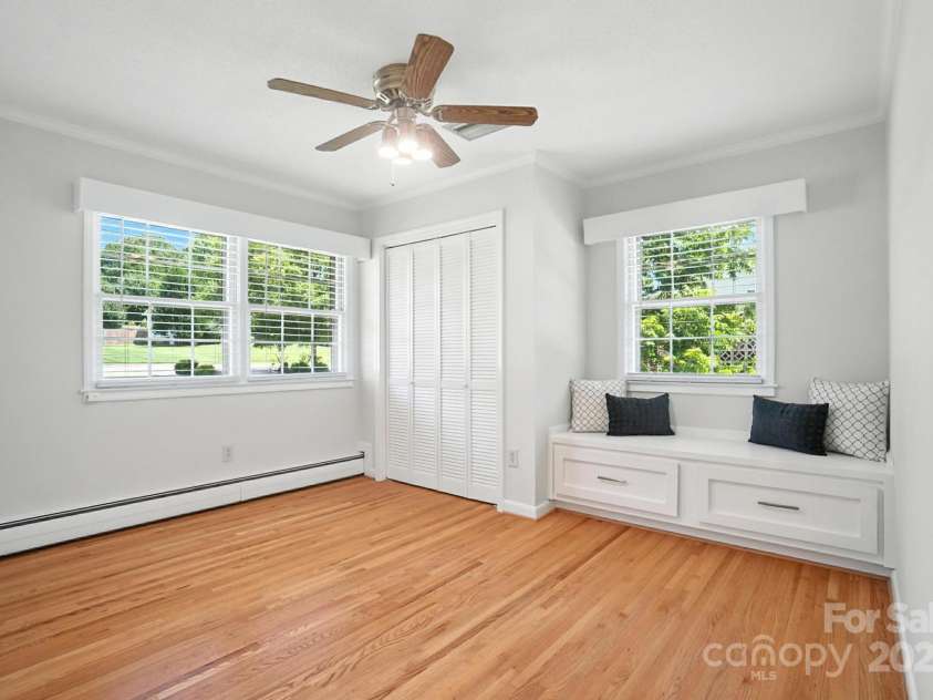 900 Nance Street, Kannapolis, NC 28083.  MLS# CAR4272286, YatesRealty ID 22628. Upstairs Bedroom II