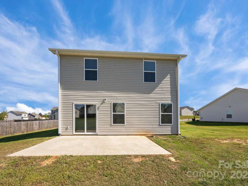 163 Kipling Lane, Kings Mountain, NC 28086.  MLS# CAR4311069, YatesRealty ID 2263. 