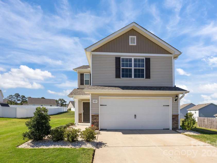 163 Kipling Lane, Kings Mountain, NC 28086.  MLS# CAR4311069, YatesRealty ID 2263. 