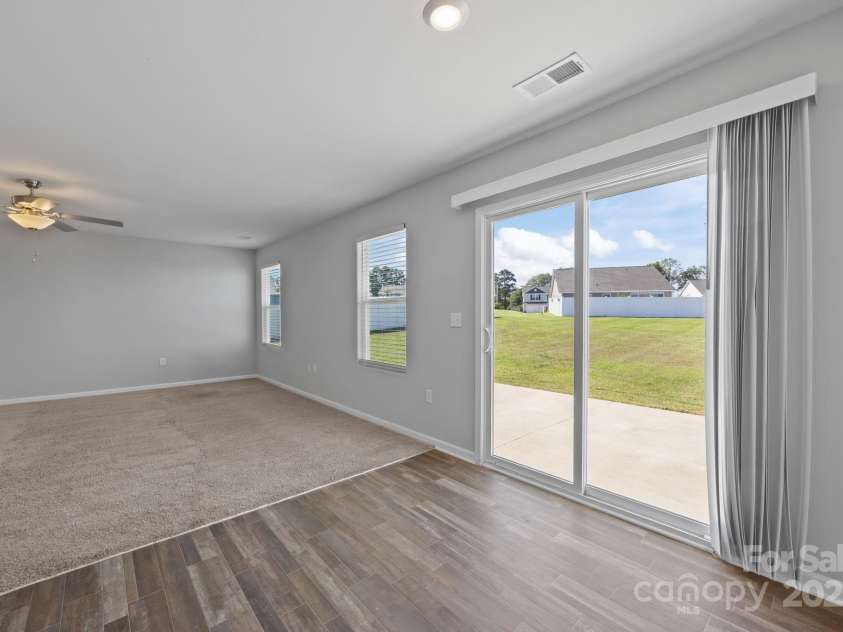 163 Kipling Lane, Kings Mountain, NC 28086.  MLS# CAR4311069, YatesRealty ID 2263. Breakfast overlooking patio