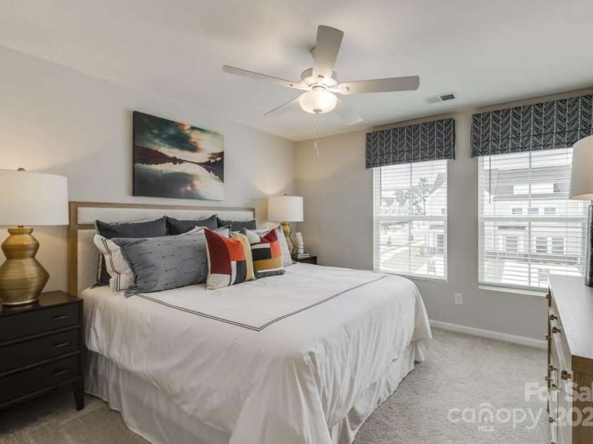 2810 Lehigh Road, Charlotte, NC 28208.  MLS# CAR4302733, YatesRealty ID 2263. 