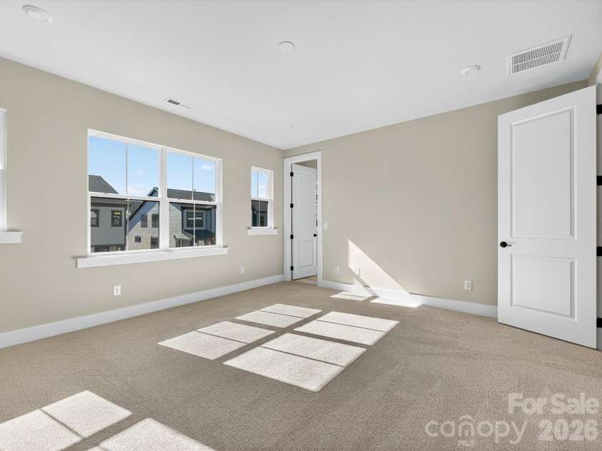 212 Halemarg Drive, Belmont, NC 28012.  MLS# CAR4305679, YatesRealty ID 22631. 
