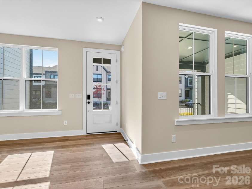 212 Halemarg Drive, Belmont, NC 28012.  MLS# CAR4305679, YatesRealty ID 22631. Light Filled Entryway