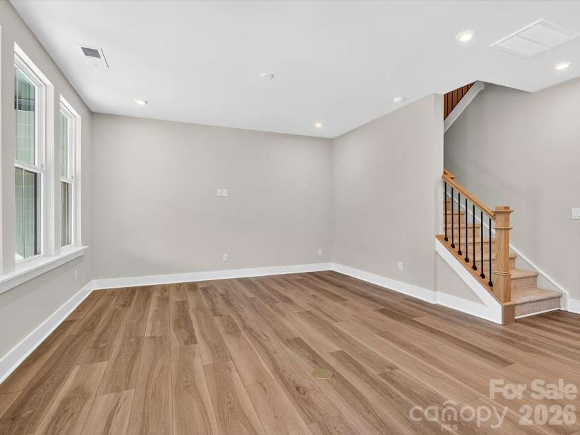 212 Halemarg Drive, Belmont, NC 28012.  MLS# CAR4305679, YatesRealty ID 22631. Light Filled Living Room