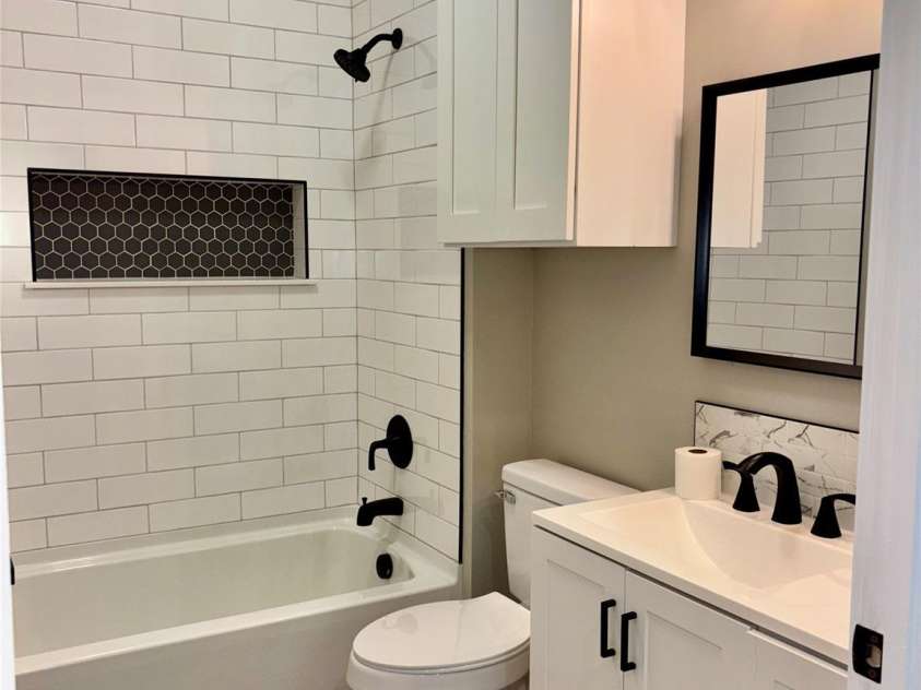 85 Archer Street, Granite Falls, NC 28630.  MLS# CAR4259027, YatesRealty ID 22631. Hall Bath