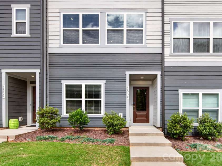 1530 Levy Way, Charlotte, NC 28205.  MLS# CAR4318066, YatesRealty ID 22632. Prime Homesite Location
