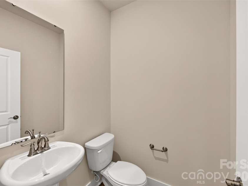 1530 Levy Way, Charlotte, NC 28205.  MLS# CAR4318066, YatesRealty ID 22632. Second Floor Powder Bathroom