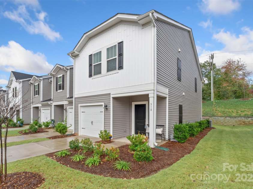 518 Tayberry Lane, Fort Mill, SC 29715.  MLS# CAR4257040, YatesRealty ID 22632. 