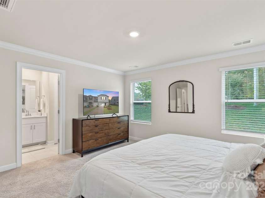 518 Tayberry Lane, Fort Mill, SC 29715.  MLS# CAR4257040, YatesRealty ID 22632. 