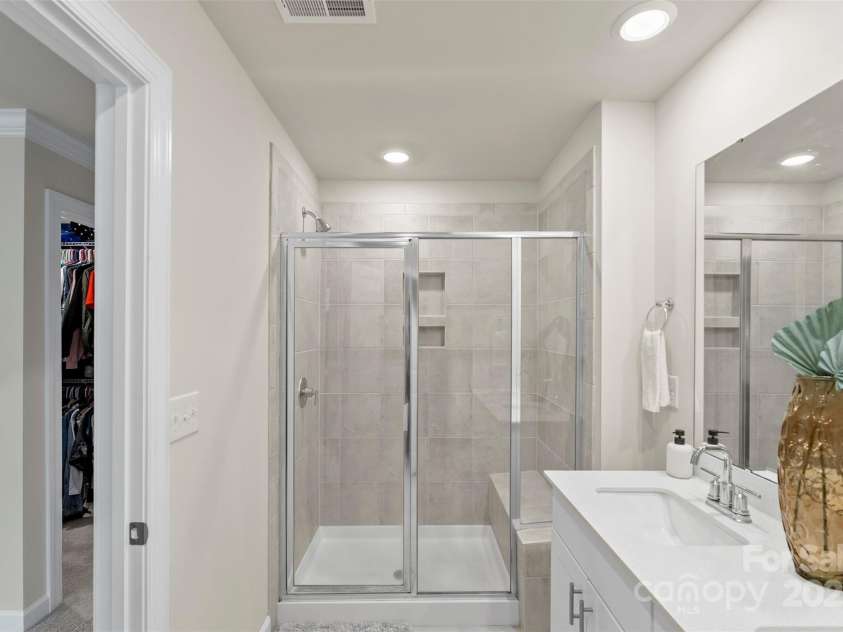 518 Tayberry Lane, Fort Mill, SC 29715.  MLS# CAR4257040, YatesRealty ID 22632. 