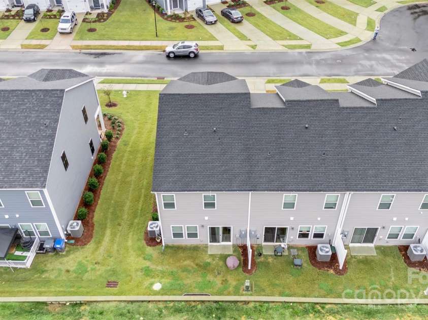 518 Tayberry Lane, Fort Mill, SC 29715.  MLS# CAR4257040, YatesRealty ID 22632. 