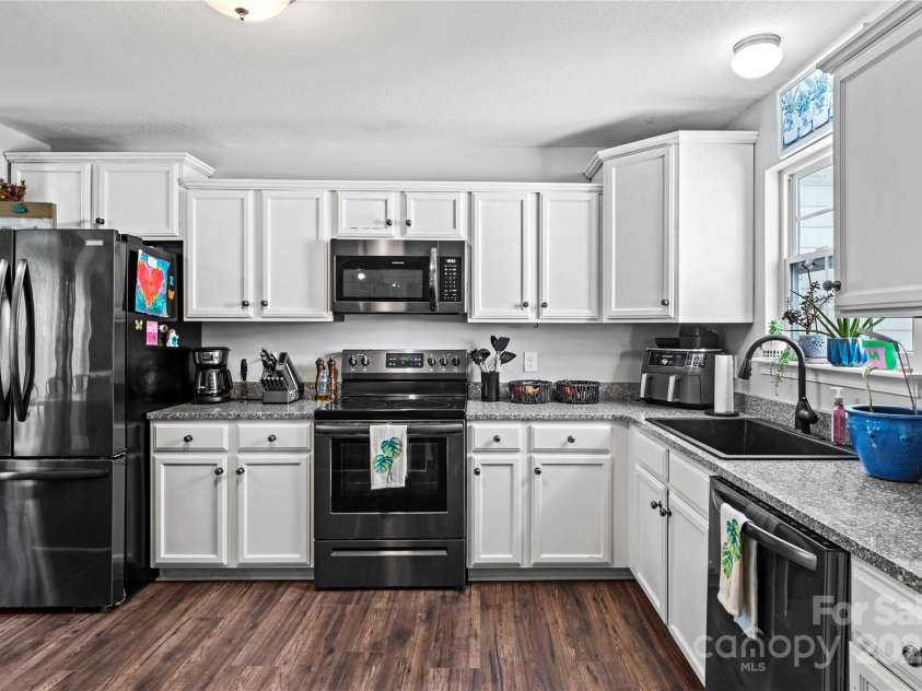 3018 Center Church Road, Thurmond, NC 28683.  MLS# CAR4275248, YatesRealty ID 22633. 