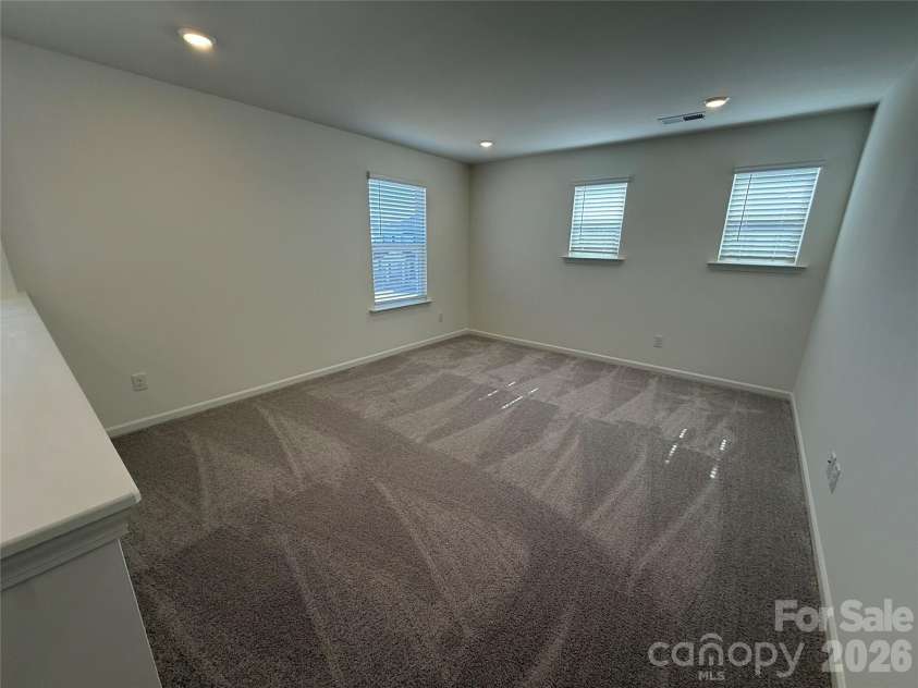 333 Knotty Wood Drive, Monroe, NC 28110.  MLS# CAR4318075, YatesRealty ID 22633. 