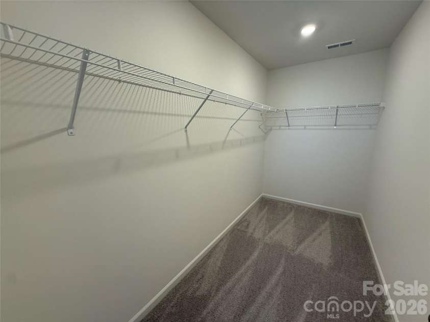 333 Knotty Wood Drive, Monroe, NC 28110.  MLS# CAR4318075, YatesRealty ID 22633. 