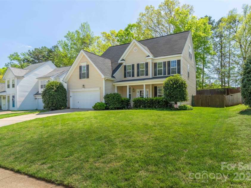 7353 Sedgebrook Drive, Stanley, NC 28164.  MLS# CAR4244368, YatesRealty ID 22635. 