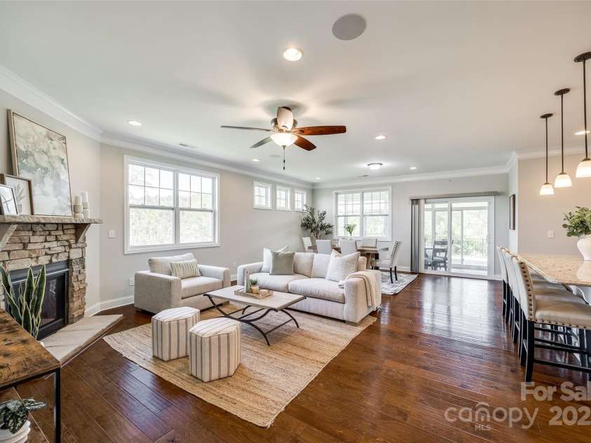 124 Rosebay Drive, Mooresville, NC 28117.  MLS# CAR4246450, YatesRealty ID 22636. 