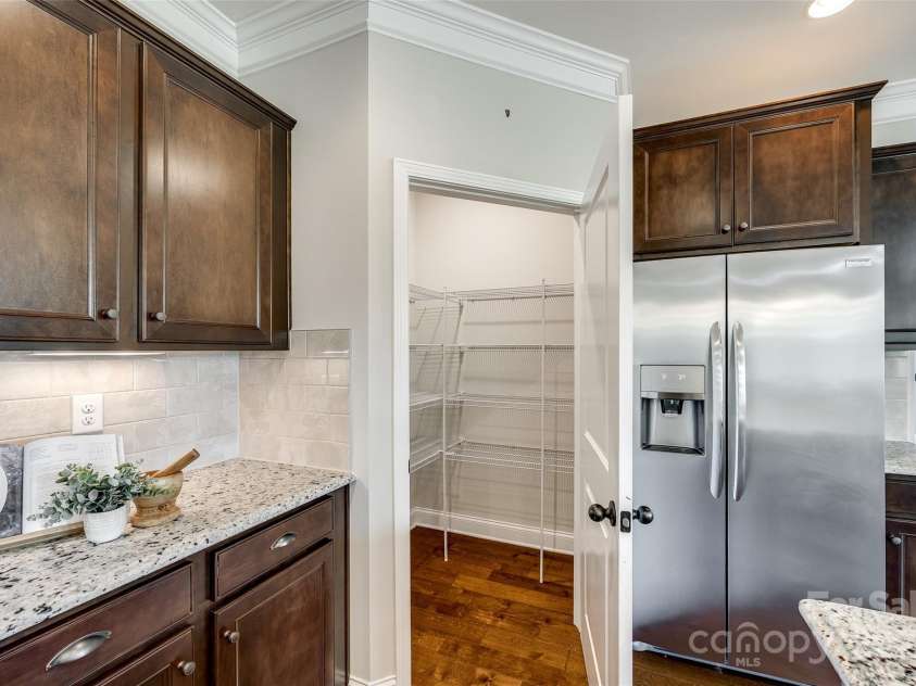 124 Rosebay Drive, Mooresville, NC 28117.  MLS# CAR4246450, YatesRealty ID 22636. 