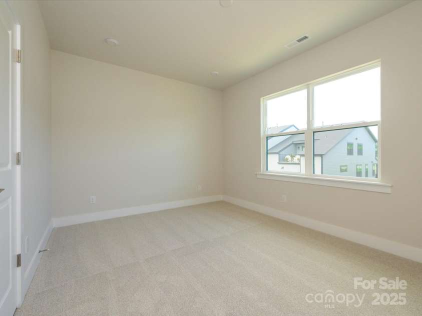 217 Halemarg Drive, Belmont, NC 28012.  MLS# CAR4318764, YatesRealty ID 22636. Secondary Bedroom that Lacks Nothing!