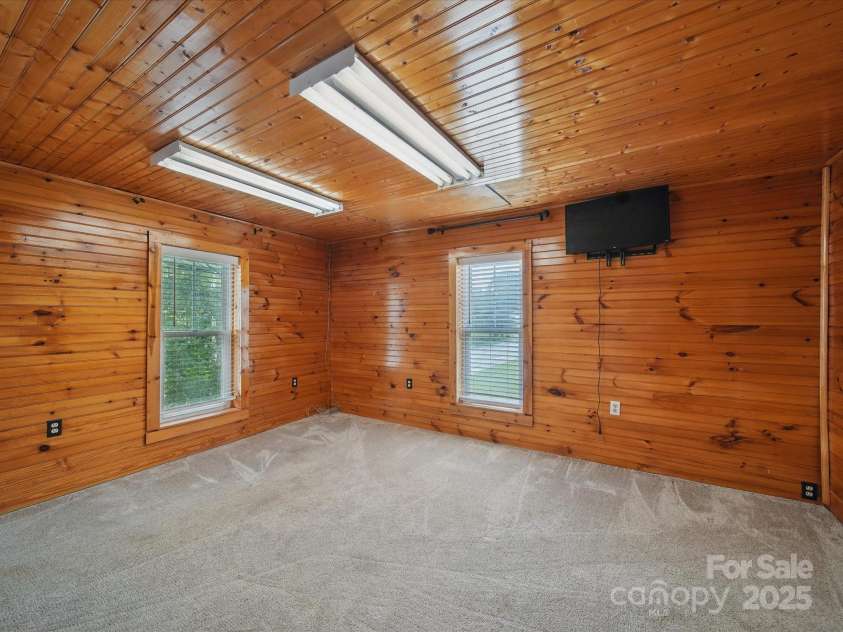828 Main Street, Mount Pleasant, NC 28124.  MLS# CAR4264431, YatesRealty ID 22637. 